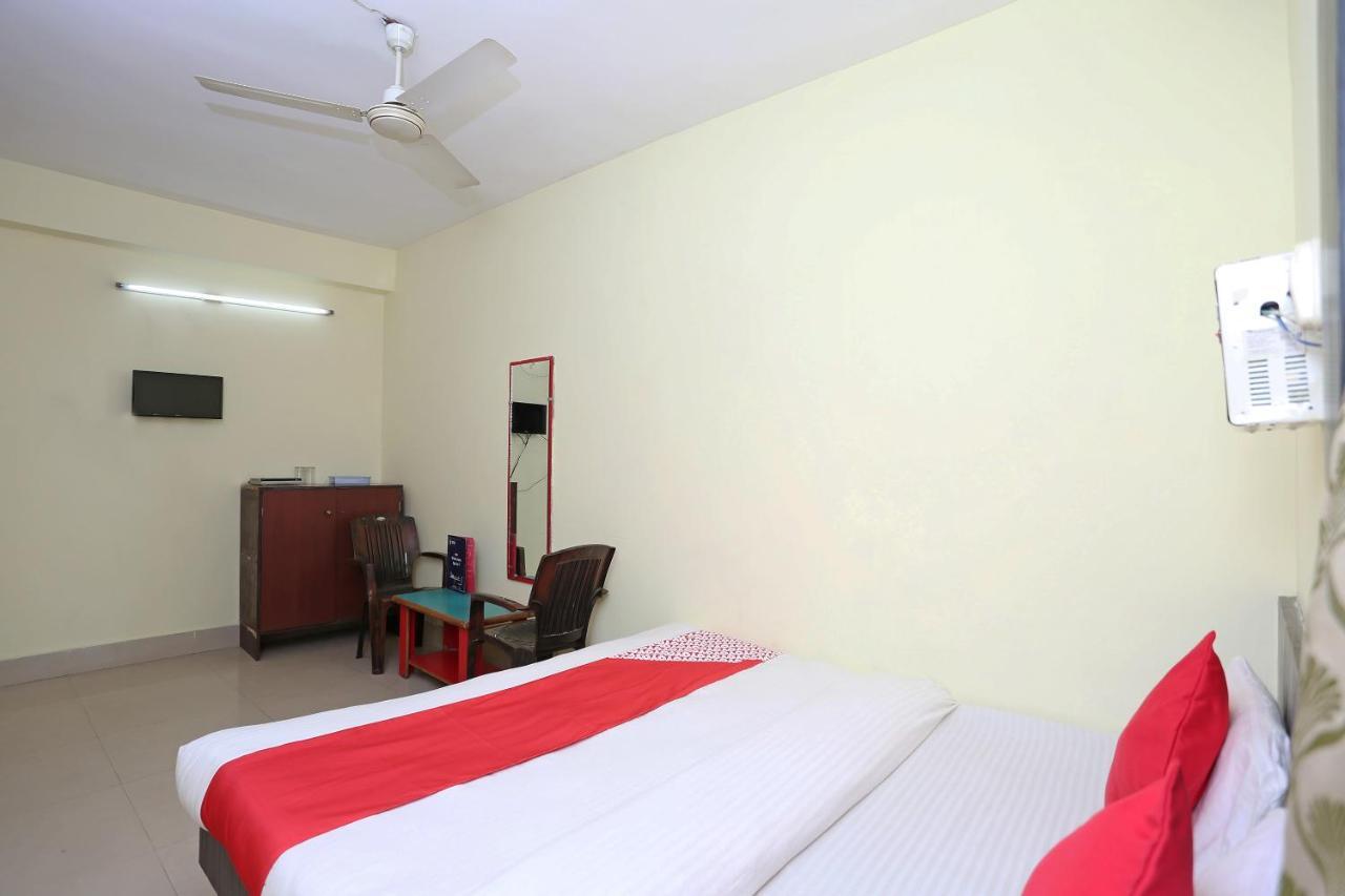 Oyo 5719 Hotel Jannat Palace Bhubaneswar Zewnętrze zdjęcie
