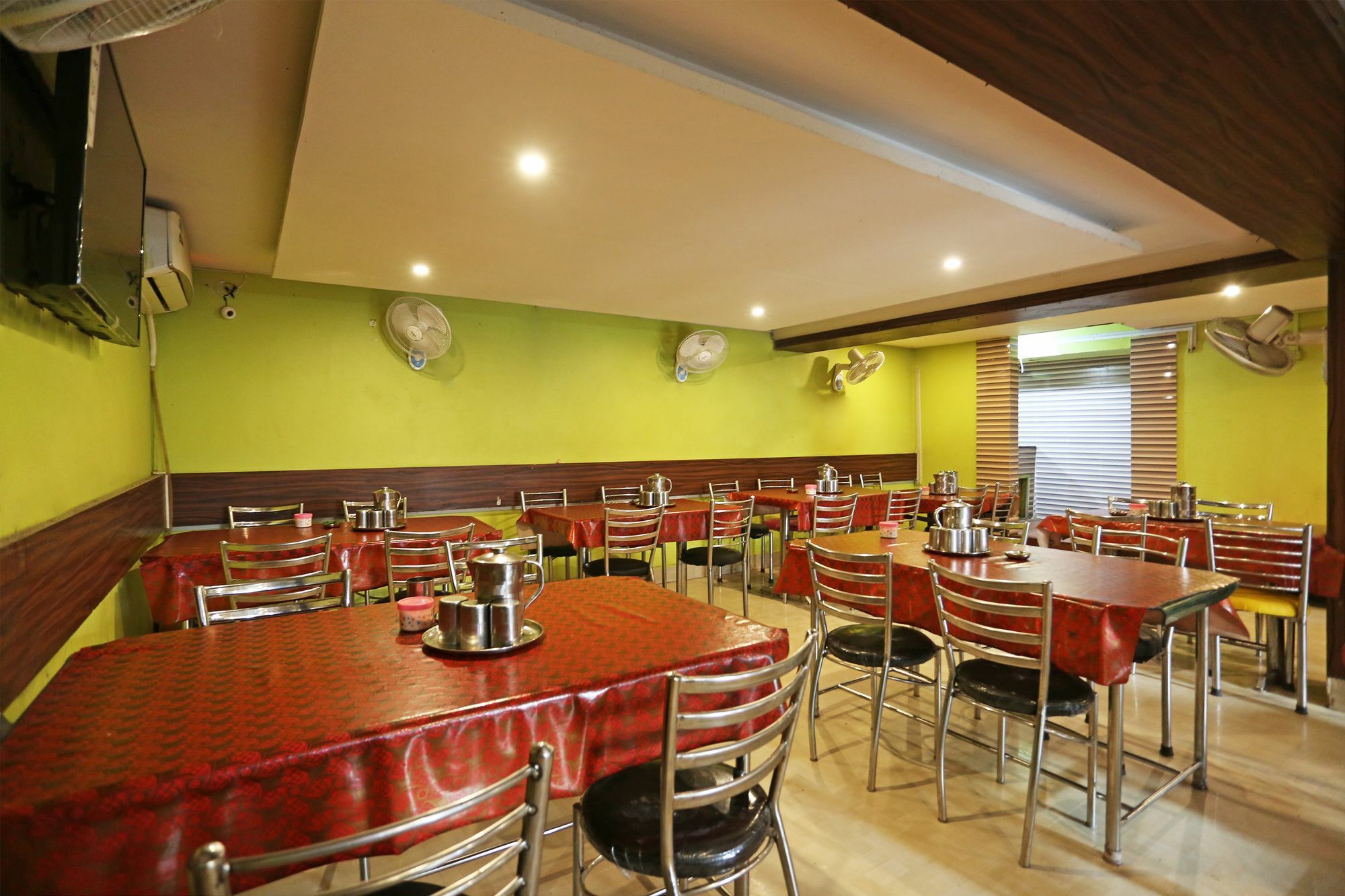 Oyo 5719 Hotel Jannat Palace Bhubaneswar Zewnętrze zdjęcie
